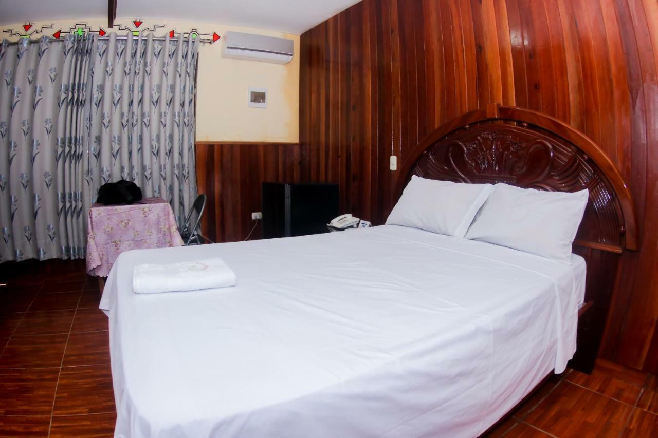 Gran Hotel Gusbet Pucallpa Exterior foto